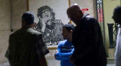 Στους δρόμους της Αβάνας, με τον Φιντέλ νεκρό - Πώς υποδέχθηκαν στην Κούβα την είδηση για τον Κάστρο