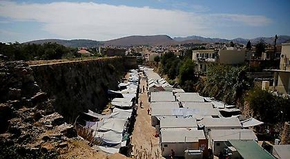 Απέρριψε το δημοτικό συμβούλιο Χίου τις κυβερνητικές προτάσεις για το μεταναστευτικό