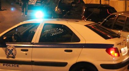 Άργος: Έμπλεξε σε καυγά για μια κοπέλα και χτύπησε... τον εαυτό του!