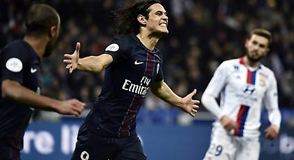 Με εκτελεστή Καβάνι, στο -1 από την κορυφή η Παρί