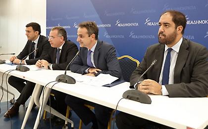 «Ηρωική» έξοδο της κυβέρνησης με προκήρυξη εκλογών βλέπει η ΝΔ