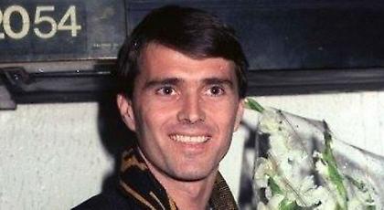 Η μέρα που η ΑΕΚ απέκτησε τον κορυφαίο ξένο της ιστορίας της