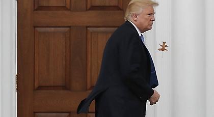 Τραμπ: «Τελειώνω» τη συμφωνία με την Κούβα αν δεν προσφέρει καλύτερη