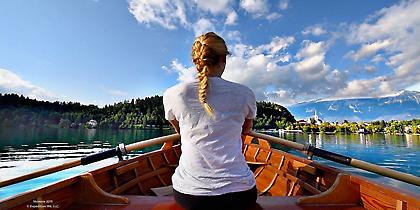 Η γυναίκα που διεκδικεί την πρωτιά στον πιο γρήγορο γύρο του κόσμου (video)