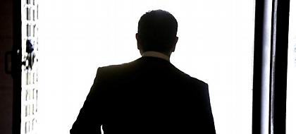 Σφίγγει ο κλοιός, όλο και πιο κοντά τα νέα μέτρα - Στην Κούβα βρίσκεται ο Τσίπρας