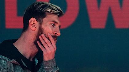 Επαφές Παρί Σεν Ζερμέν με τον πατέρα του Μέσι