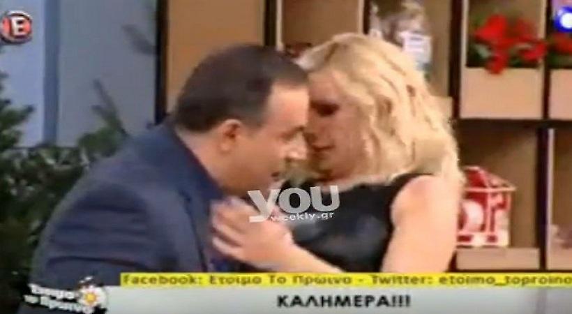 Ο Κατσούλης «βούτηξε» στο στήθος της Καραβάτου