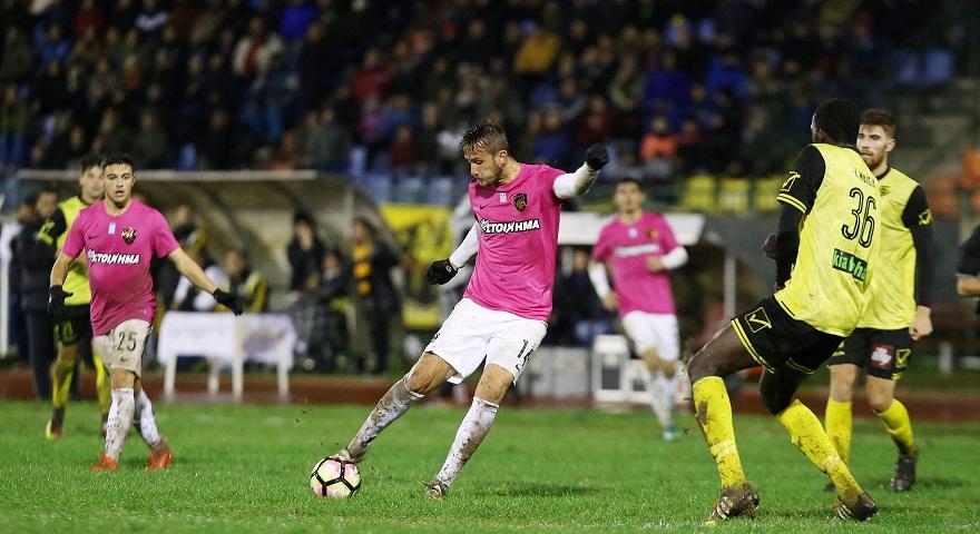 Και όμως… έβαλε γκολάρα ο Πέκχαρτ! (video)