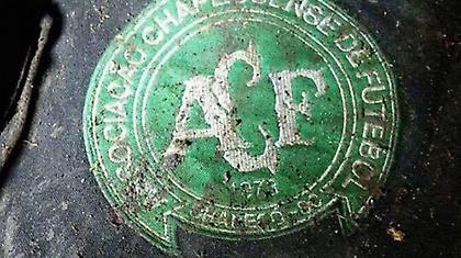 Η συγκινητική αφιέρωση των «Guns N’ Roses» στη Σαπεκοένσε (video)