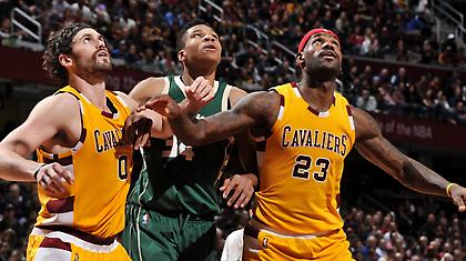 Λοβ: «Ο Αντετοκούνμπο συνεχίζει να μεγαλώνει»