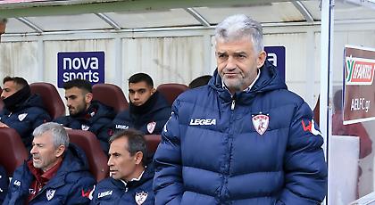 Τσιώλης: «Υποχρεωμένη να πρωταγωνιστεί στο Κύπελλο η ΑΕΛ»