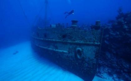 Τρεις Κρητικοί αξιωματικοί κάνουν πράξη ένα έργο πνοής για το νησί