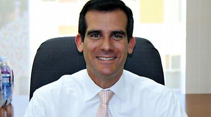 Ο δήμαρχος του Λος Άντζελες δεσμεύθηκε να προστατεύσει τους μετανάστες από τον Τραμπ