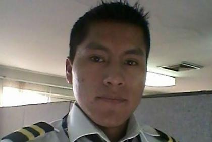 Δείτε τι έκανε και σώθηκε μέλος του πληρώματος του αεροσκάφους που συνετρίβη