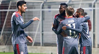 Τέσσερα στο ρελαντί και πρόκριση για Ολυμπιακό!