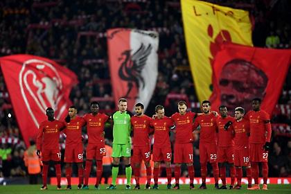 Με μαύρα περιβραχιόνια και στην Premier League