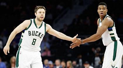 «Μαγικός» Γιάννης και νίκη στο Μπρούκλιν (video)