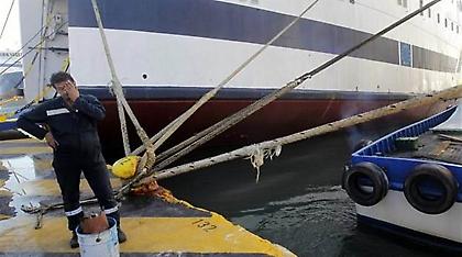 Δεμένα για 48 ώρες τα πλοία - Προς κλιμάκωση και συνέχιση των κινητοποιήσεων η ΠΝΟ