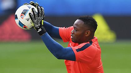 Έξι εβδομάδες εκτός ο Μανταντά