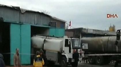 Βίντεο: Ένας νεκρός από έκρηξη σε βυτιοφόρο στην Κωνσταντινούπολη