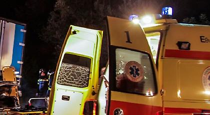 Ασθενοφόρο τράκαρε την ώρα που μετέφερε ασθενή