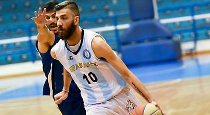 Όρθιος ο Πανιώνιος, μόνος δεύτερος ο Ηρακλής!