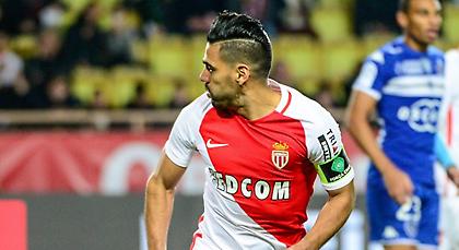 Πυροβολεί ασταμάτητα η Μονακό, συνέρχεται η Λιλ