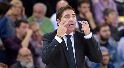 Έξαλλος ο Πασκουάλ, παίρνει μέτρα