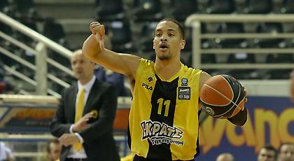 Μένει ο Ντίξον, έρχεται ο Βουγιούκας