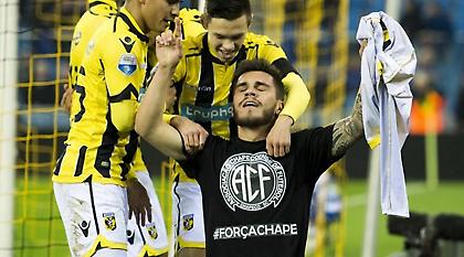 Αυτός είναι διαιτητής: Δεν τιμώρησε παίκτη για αφιέρωση στη Σαπεκοένσε (pic)