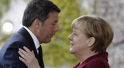 Η Μέρκελ λυπάται για την παραίτηση Ρέντσι, αλλά η συνεργασία με την Ιταλία συνεχίζεται