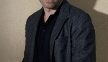 Σοκάρει η αποκάλυψη γνωστού ηθοποιού: «Με βίαζε ο παππούς μου…»