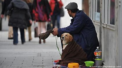 Ανατρεπτικά στοιχεία: Κάτω από το όριο της φτώχειας 13,4 εκατ. Γερμανοί!