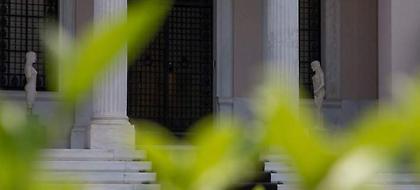 Ζόρια στην κυβέρνηση για να κλείσει η αξιολόγηση - «Πυροβολούν» Σόιμπλε-Τόμσεν