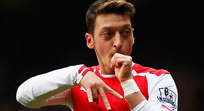 O Εζίλ κάνει κοντρόλ με ένα… κέρμα (video)!