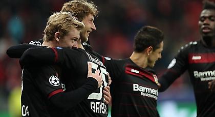 Δεύτερη, αλλά με… τριάρα η Λεβερκούζεν