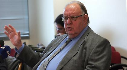 Πάγκαλος: Γιατί να μην μας κυβερνά ο αξιοπρεπής Μητσοτάκης αντί του γελοιωδέστατου Τσίπρα;