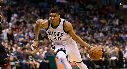 Αντετοκούνμπο: «Δεν είχα καταλάβει ότι έκανα τριπλ-νταμπλ»