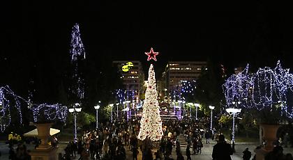 Την Παρασκευή η φωταγώγηση της Αθήνας για τα Χριστούγεννα