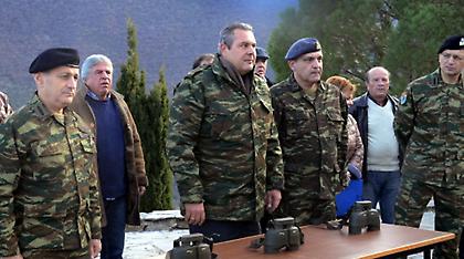 Ενώ η τουρκική προκλητικότητα συνεχίζεται, ο Καμμένος περνά στην αντεπίθεση