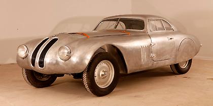 100 χρόνια BMW και 50 χρόνια Opel GT, στο Ελληνικό Μουσείο Αυτοκινήτου