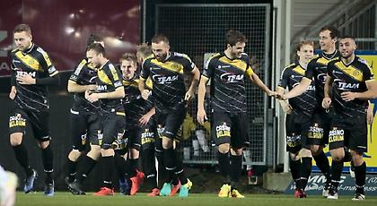 Με το πόδι στο… φρένο η πρωτοπόρος