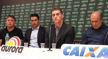 Η Τσαπεκοένσε ανακοίνωσε προπονητή – Αρχίζει τις δοκιμές παικτών!