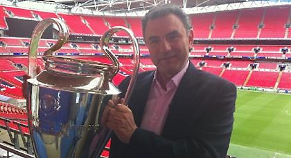 Οι νύχτες που ονειρευόμαστε με ανοιχτά τα μάτια!