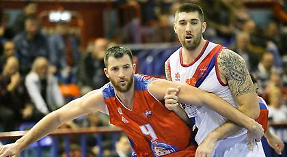 Εκκένωση και προσωρινή διακοπή στη Νέα Σμύρνη