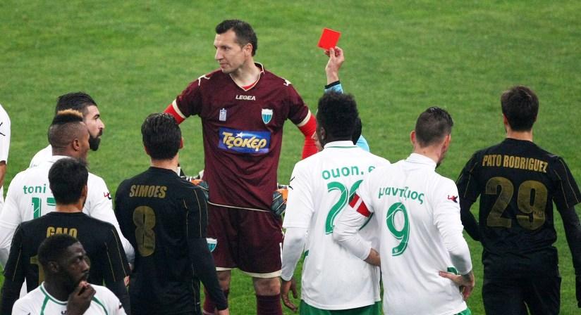 Βαρούχας: «Σωστά έμεινε με δέκα ο Λεβαδειακός κόντρα στην ΑΕΚ»