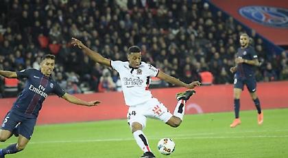 Ο Καβάνι κράτησε ζωντανή την Παρί, 2-2 με Νις από 0-2