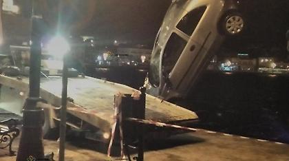 Τραγωδία στη Μυτιλήνη: Αυτοκίνητο έπεσε στη θάλασσσα στο λιμάνι - Δύο νεκροί