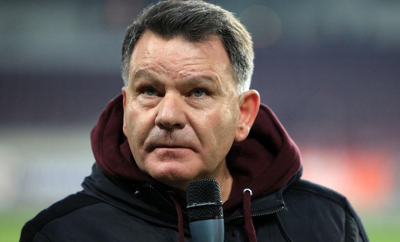 Για καφέ με παίκτες της ΑΕΛ ο Κούγιας!