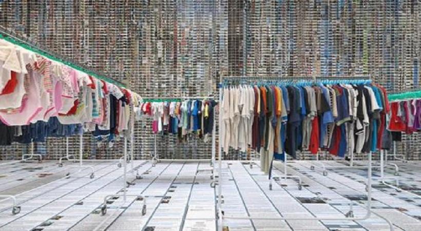 Τρομερό: Έκαναν έκθεση στη Νέα Υόρκη με ρούχα προσφύγων από την Ειδομένη! (pics)